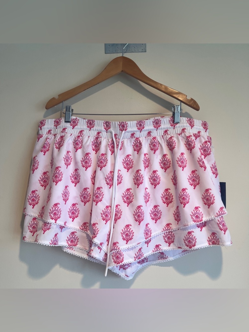 Roller Rabbit x Target Women's Bouquet Drawstrings Shorts Sz 1X Floral Feminine